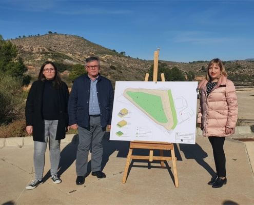 La vicepresidenta de la Diputaci&oacute;n visita las obras de clausura del vertedero de Hell&iacute;n que contribuir&aacute;n a la lucha contra el Cambio Clim&aacute;tico