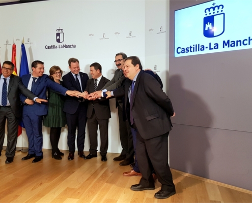 Santiago Caba&ntilde;ero participa en la creaci&oacute;n de la comisi&oacute;n de seguimiento de las obras del hospital de Albacete