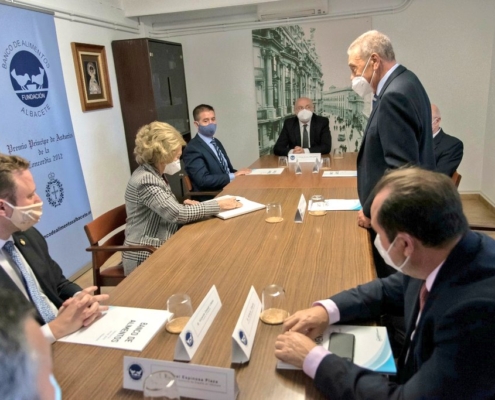 Mesa de Trabajo visita Reina Doña Sofía Banco de Alimentos de Albacete