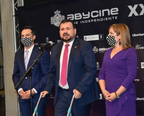 El vicepresidente de la Diputación, Juanra Amores; la vicepresidenta, Amparo Torres; y el diputado de Cultura, Miguel Zamora, durante la inaugura ...