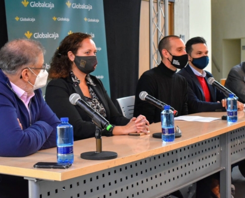 Ricardo Belendez, Maite Garcia, Ruben del Olmo, Miguel Zamora y Francisco Martínez Ortuño durante la presentación