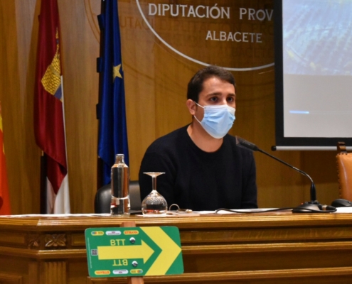 Diputado de Deportes, Dani Sancha, durante la presentación del proyecto Rutas deportivas Albacete