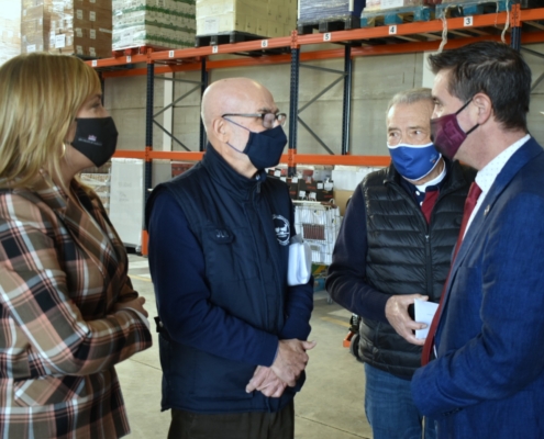 Presidente y vicepresidenta de Diputación visitan el Banco de Alimentos de Albacete con motivo de la VIII Feria Solidaria EsRadio