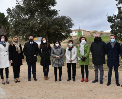 El presidente de la Diputación Provincial de Albacete, Santi Cabañero y la ministra de Política Territorial y Función Publica, Carolina Darias ...