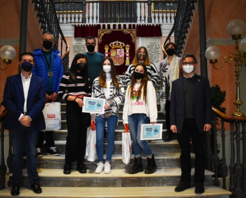 Foto de familia de l Certamen de TikTok Diputación de Albacete por la Igualdad