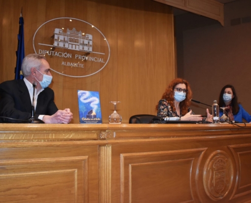 Presentación del libro 'Estrellas en el techo'