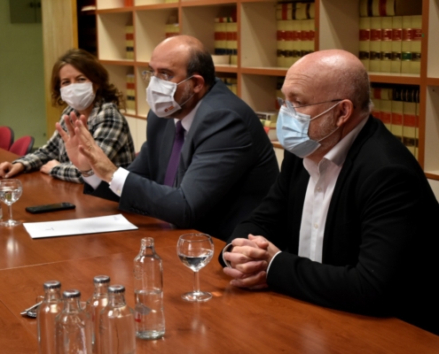 José Luis Martínez Guijarro junto a Aurelia Sánchez y Pedro Antonio Ruiz Santos