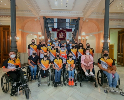 Foto de familia del BSR AMiab en su visita la Diputación de Albacete para presentar su título de Copa del Rey