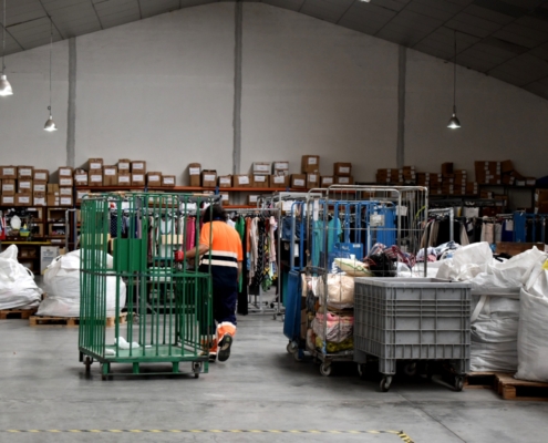 Plano general de las instalaciones donde Recuperaciones El Sembrador realiza el almacenamiento de la ropa recogida