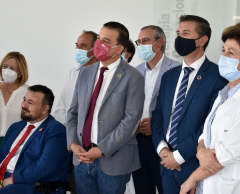 Un momento de la visita al nuevo Centro de Atención al Párkinson y otras Enfermedades Neurológicas de Párkinson La Roda- CIRENC