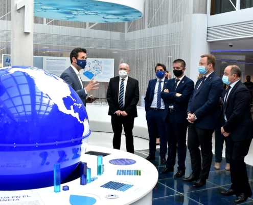 Un momento del acto de inauguración de los Depósitos de ‘La Fiesta del Árbol’ en el espacio dedicado al 'Ciclo Integral del Agua'