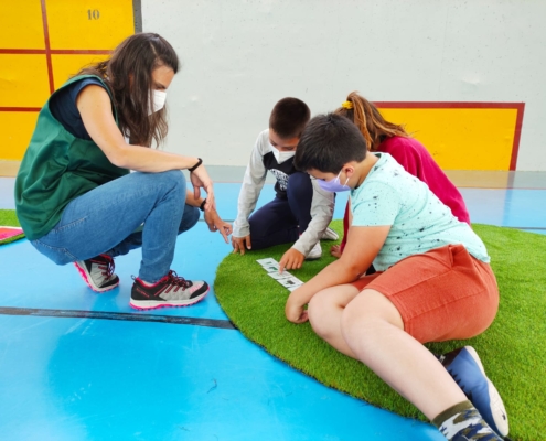 Uno de los grupos de alumnos participantes en la campaña 'Tú eres la pieza clave'