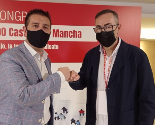 El presidente de la Diputación de Albacete, Santi Cabañero, junto a Francisco de la Rosa en el X Congreso CCOO CLM celebrado en Toledo