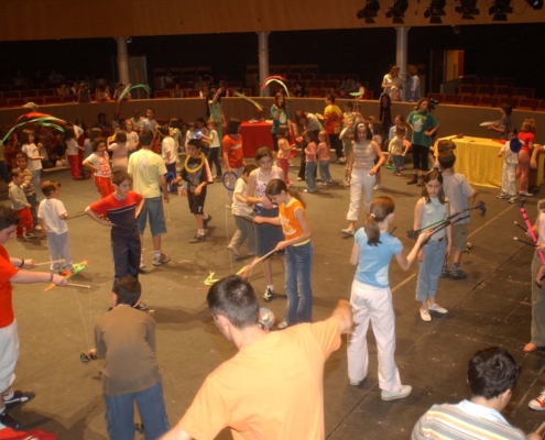 Escuela Municipal de Circo de Albacete, mayo 2005