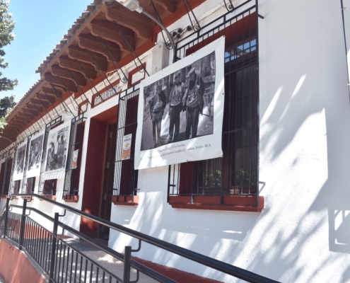 Fotografía 2 de la exposición 'La cuchillería de Albacete en imágenes', propuesta que ya se exhibe en Madrigueras