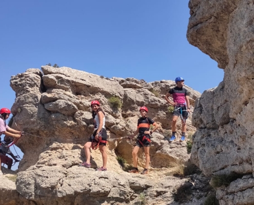 Un momento del recorrido de inauguración de la Vía Ferrata Monte Ardal de Yeste