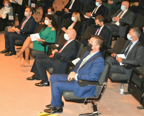 El presidente de la Diputación de Albacete, Santi Cabañero, durante la inauguración del curso académico de la UCLM junto al resto de represent ...