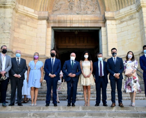 Foto de familia de la Misa en Honor a la Virgen de Los Llanos