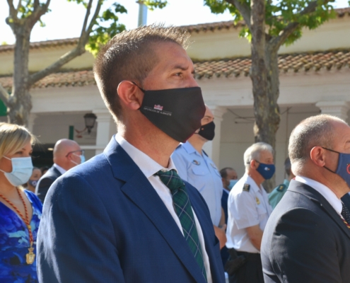 El presidente de la Diputación junto al alcalde de Albacete, la vicepresidenta provincial y otras autoridades en un momento de la misa en honor a ...