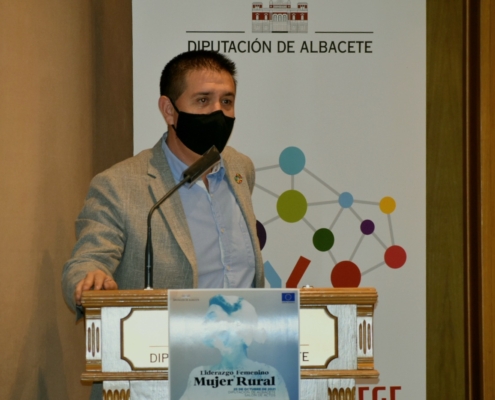 El presidente de la Diputación interviene en la apertura de la 'Jornada Liderazgo Femenino y Mujer Rural' organizada por la institución provincial