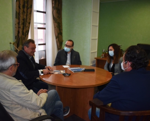 Reunión en el Ayuntamiento de Minaya