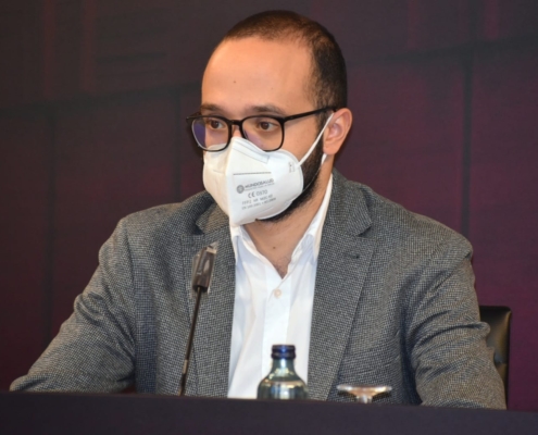 El vicepresidente provincial, Fran Valera, durante la rueda de prensa