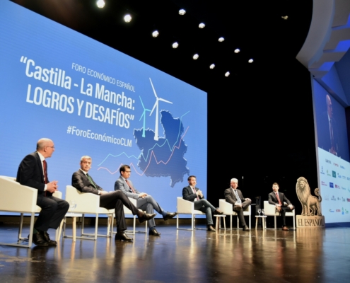 El presidente de la Diputación participa en una Mesa Redonda sobre Despoblación celebrada en Toledo