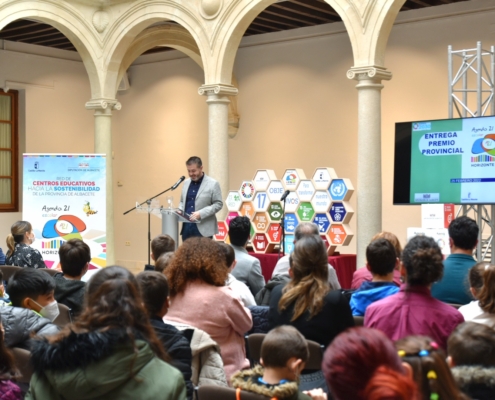 General desde atras del Claustro de La Asunción durante la entrega de Premios Agenda 21 Escolar Horizonte 2030