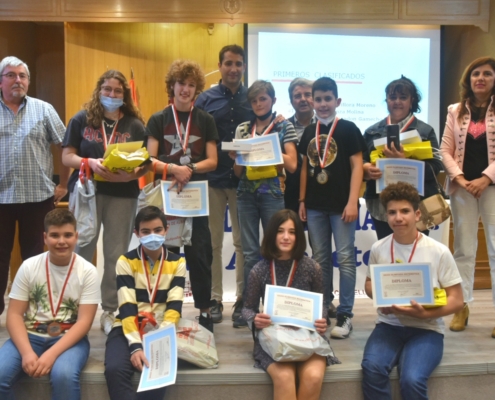 Protagonistas de los Premios de la final de la Olimpiada Matemática de Albacete 2022