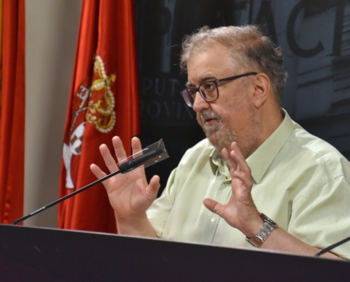 El gerente de Cultural Albacete durante la presentación del Ciclo Provincial de Conciertos de Órganos Históricos de Albacete