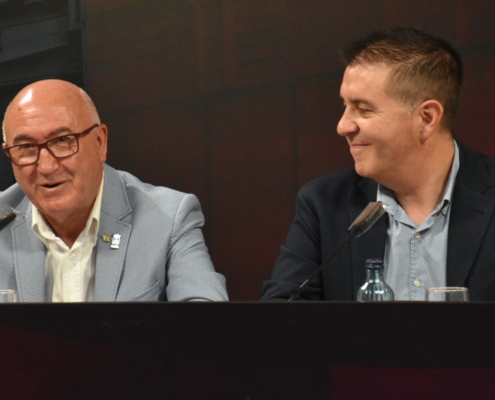 El presidente de la Diputación junto al alcalde de Chinchilla en la presentación del 26 Festival de Teatro Clásico de la localidad