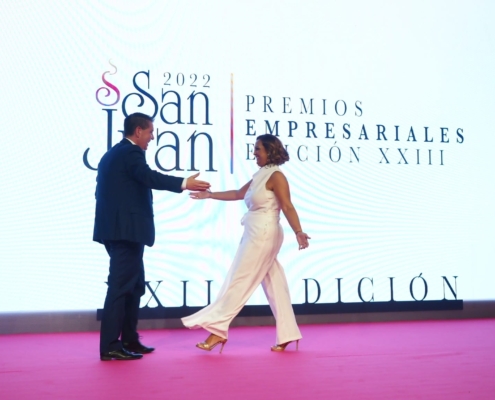 El presidente de la Diputación anuncia en los Premios Empresariales San Juan el apoyo de la institución a FEDA para fomentar el emprendimiento f ...