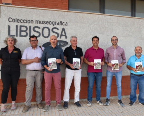 Valera subraya el compromiso de la Diputación de Albacete con la investigación arqueológica y su divulgación durante la presentación del libr ...