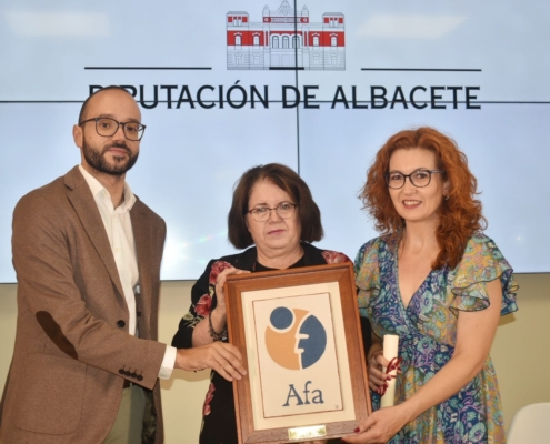 La Diputación de Albacete recibe el Premio a la Memoria ‘Mnemosine’ que otorga AFA por “su especial colaboración y apoyo a lo largo de los ...