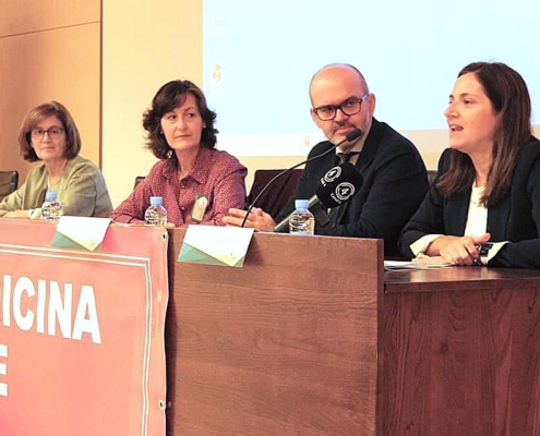 El diputado de Sanidad durante su participación en Jornadas sobre Fibromialgia y Síndrome de Fatiga Crónica