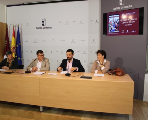 Un momento de la presentación del ciclo de Conferencias