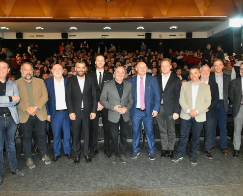 Foto de famila de la presentación de Enciclopedia del Albacete Balompié, De Blanco a Blanco