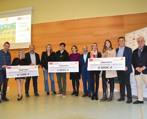 Foto de familia en la presentación de las conclusiones del II UCLM Rural