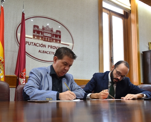 Presidente y portavoz PSOE en la II mesa de trabajo de la Diputación sobre exclusión financiera en la provincia de Albacete