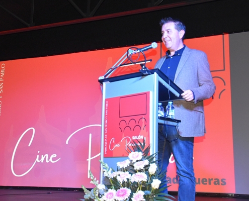 Madrigueras recupera su Salón-Cine Parroquial gracias al compromiso de su población y de las instituciones