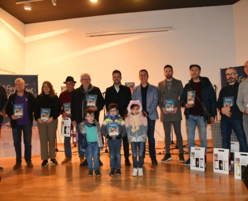 Foto de familia de la inauguración del XXI Encuentro Provincial de Aguilanderos promovido por la Diputación de Albacete