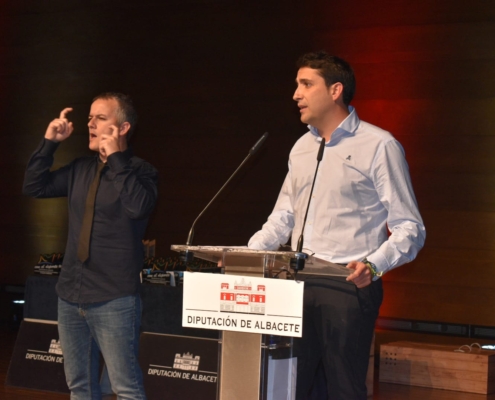 El diputado provincial de Deportes, Dani Sancha, durante su intervención