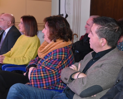 El presidente de la Diputación de Albacete, junto a la Consejera de Economía y Empresas, Patricia Franco durante la presentación de la programa ...