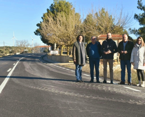 La Diputación continúa impulsando la mejora de carreteras provinciales con una inversión de unos 140.000 € en la AB-219, en un tramo que une  ...