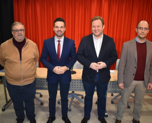 Foto de familia de la presentación de la octava edición del Festival de Música Barroca, FEMUBA