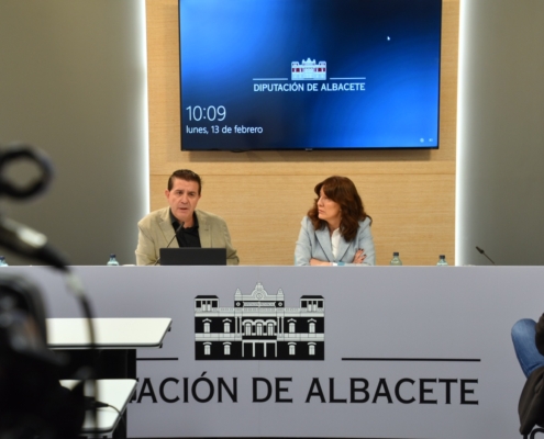 El presidente de la Diputación y la consejera de Igualdad explican el convenio firmado para implementar el Plan Corresponsables en la provincia d ...