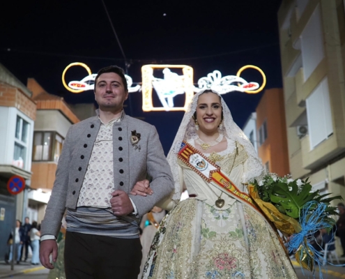 Imagen durante la Ofrenda a la patrona en las Fiestas Mayores de Almansa 2023 III