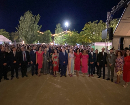 Representantes institucionales en la apertura de la Feria de Almansa 2023