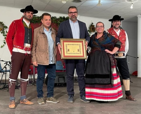 La Diputación de Albacete muestra su apoyo al Festival de la Rosa del Azafrán de Santa Ana, que celebra 36 ediciones poniendo en valor la cultur ...