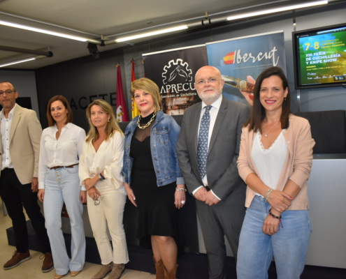 La Feria Internacional de la Cuchillería, Ibercut, alcanza su XIII edición del 7 al 8 de octubre con el apoyo de la Diputación de Albacete que  ...